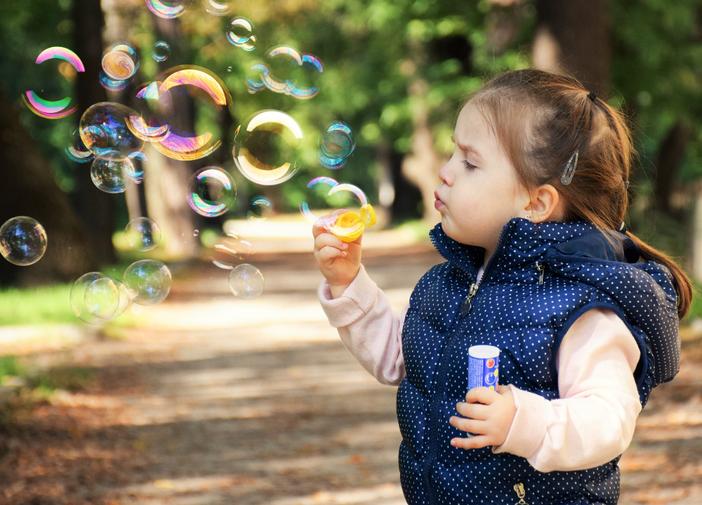 DIY Bubbles: How to Make Bubbles Without Glycerin